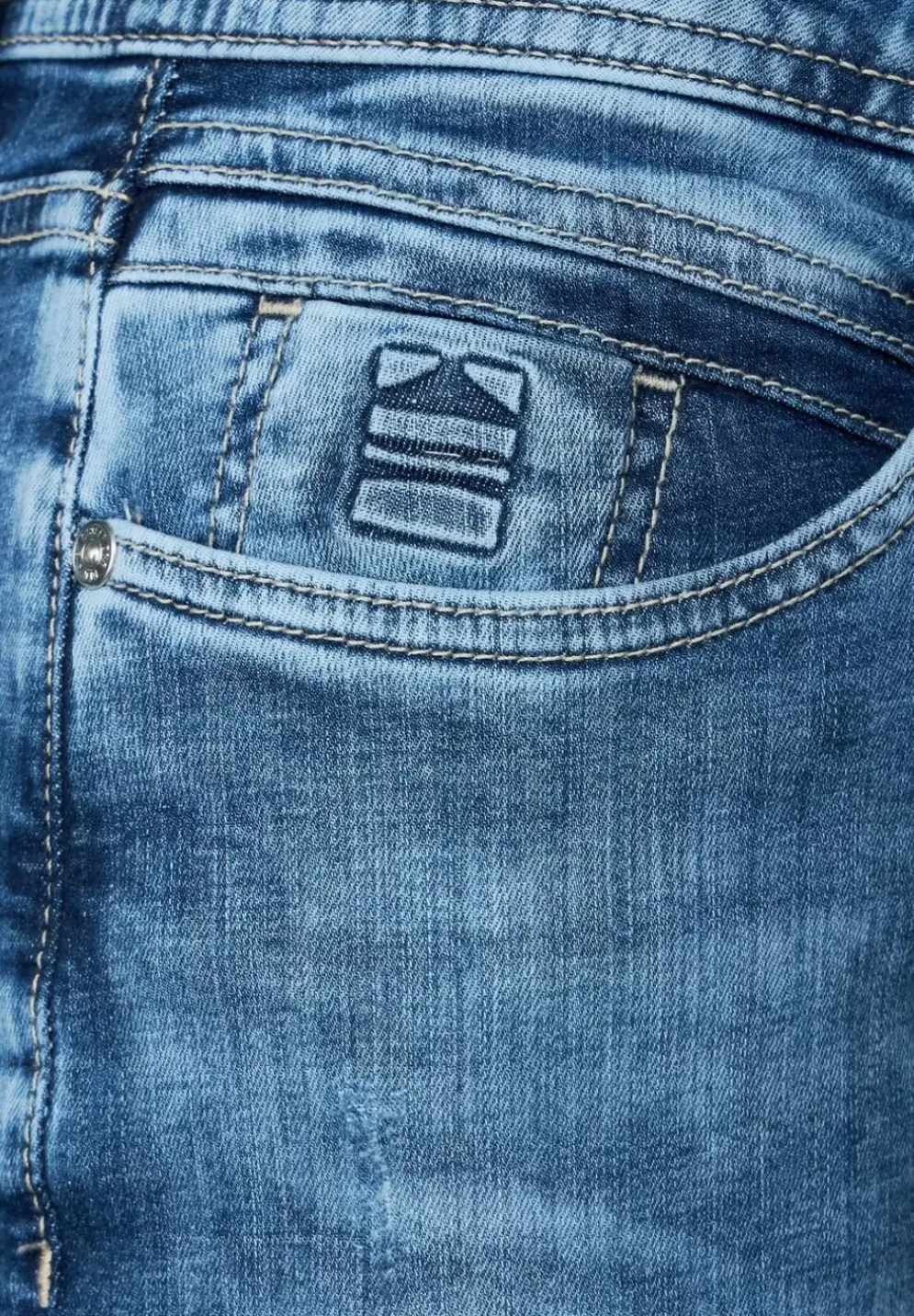 Casual Fit Jeans