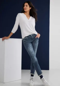 Casual Fit Jeans
