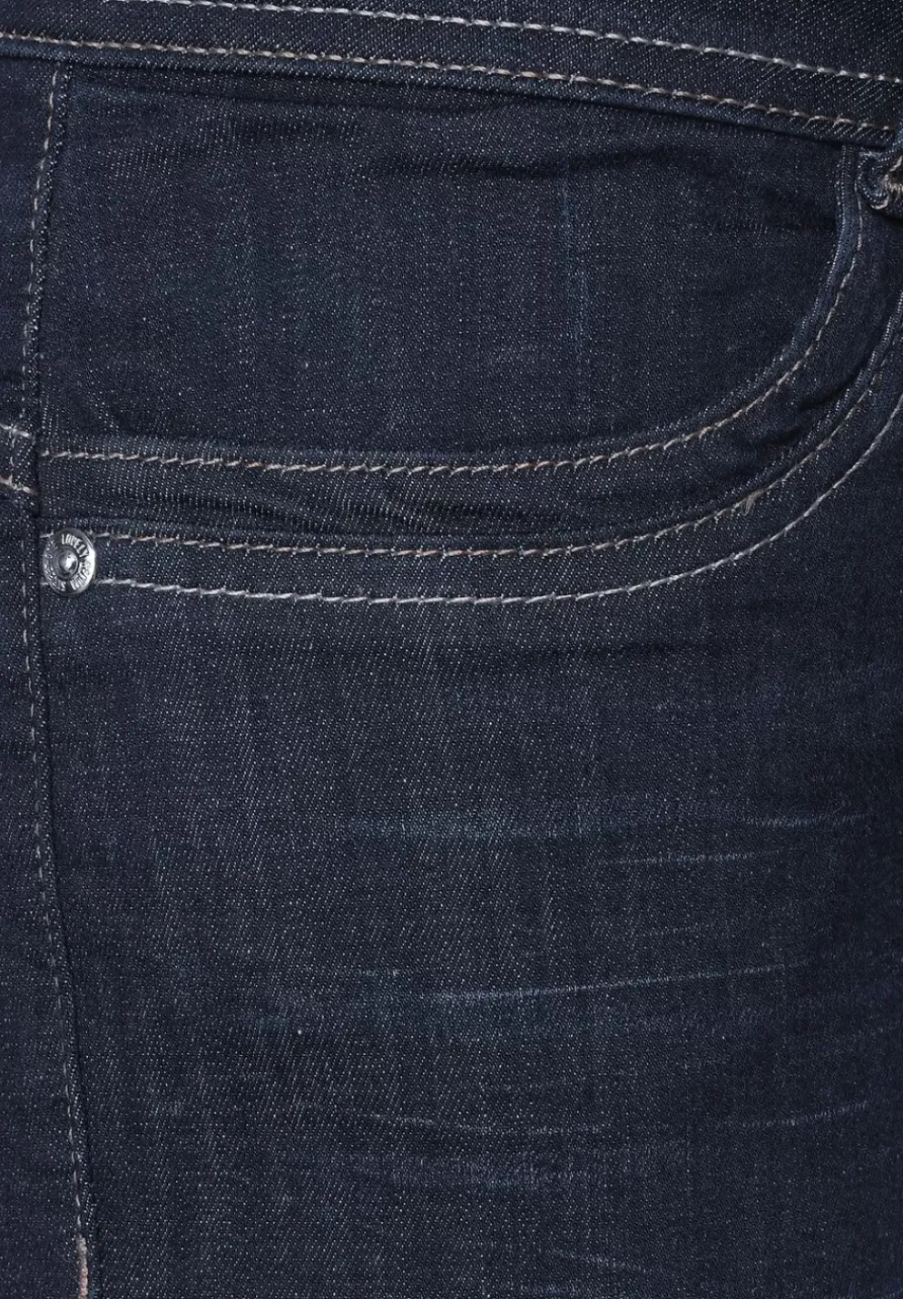 Casual Fit Jeans