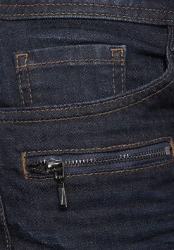 Casual Fit Jeans