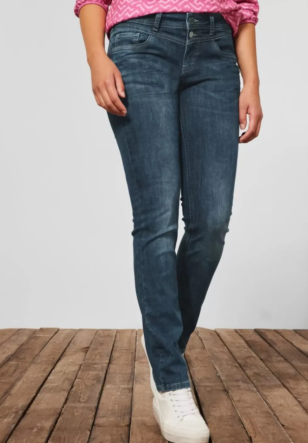 Casual Fit Jeans