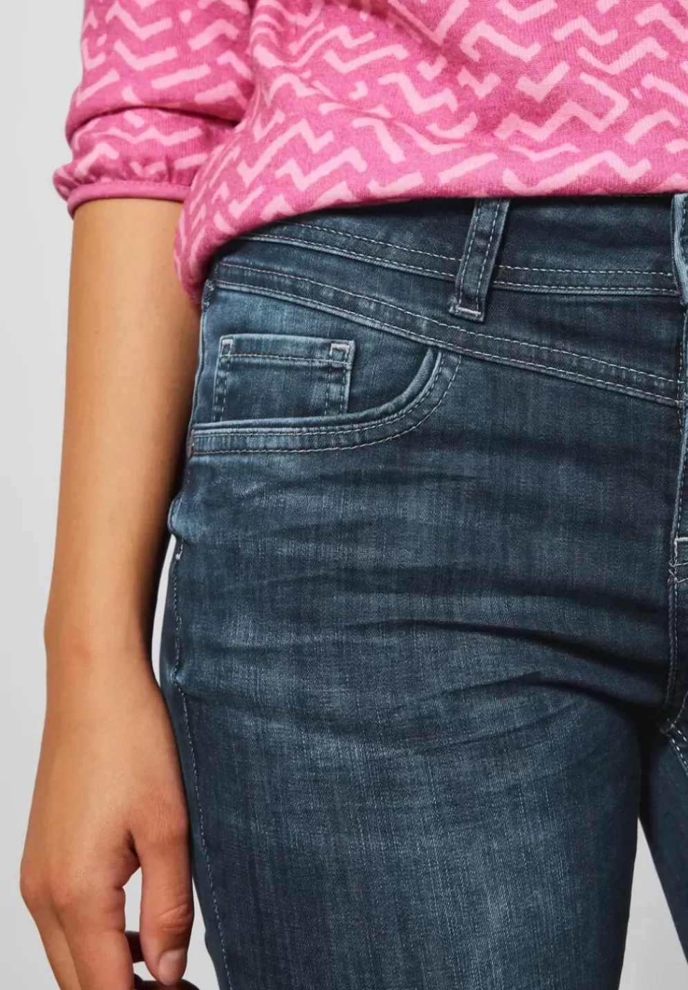 Casual Fit Jeans