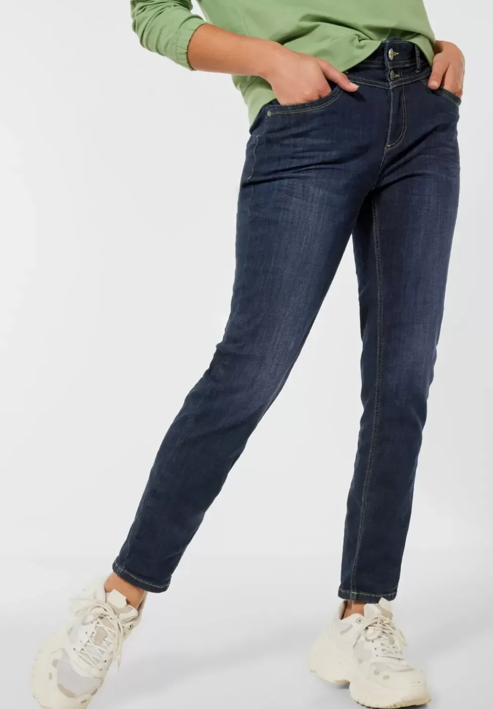 Casual Fit Jeans