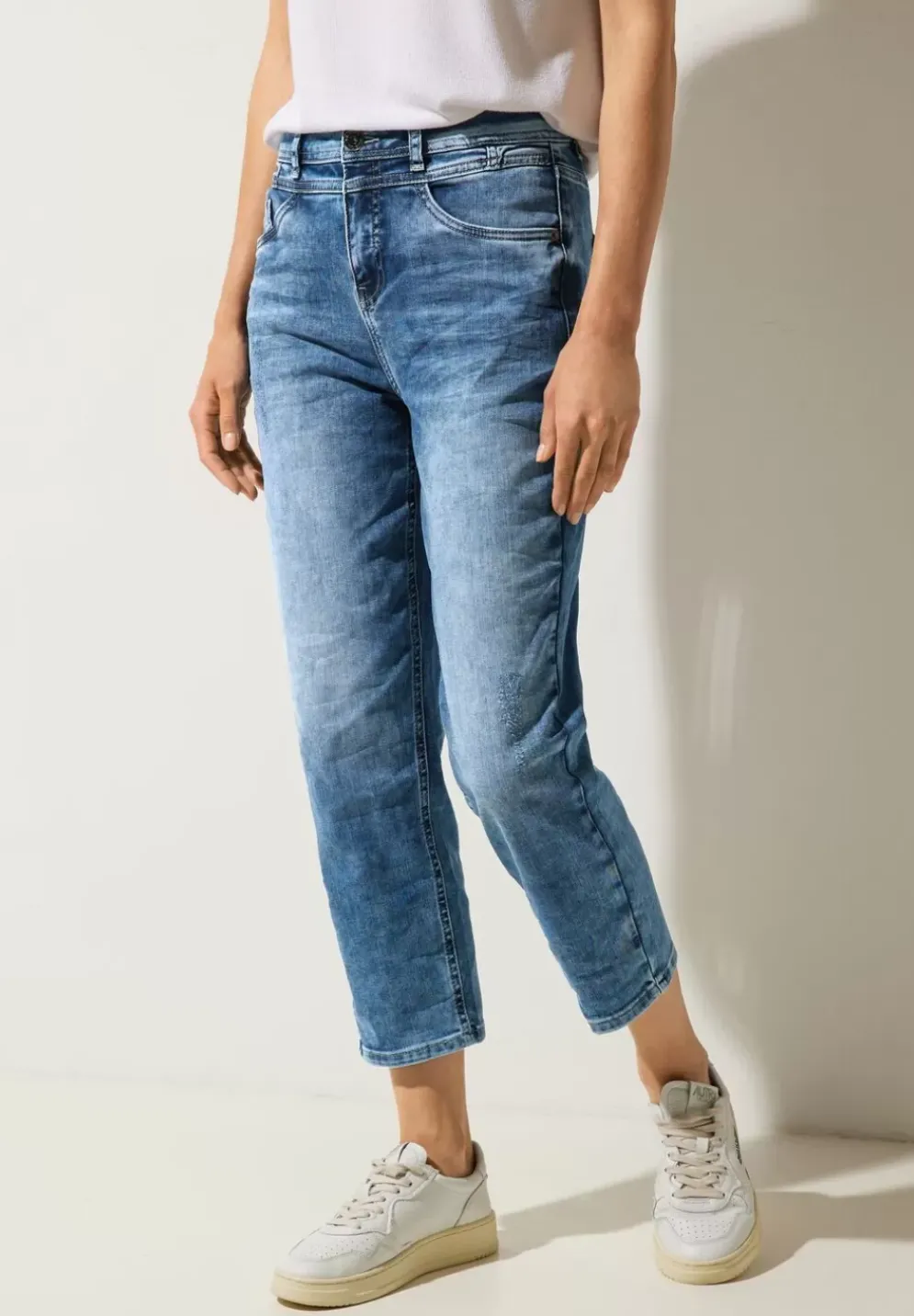 Casual Fit Jeans