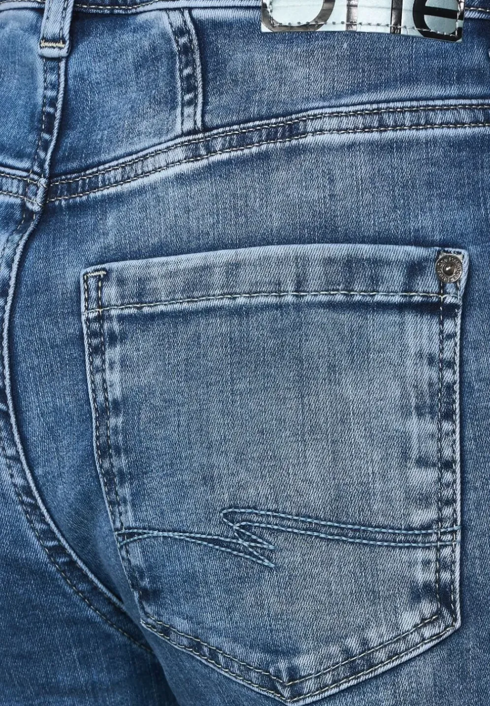 Casual Fit Jeans