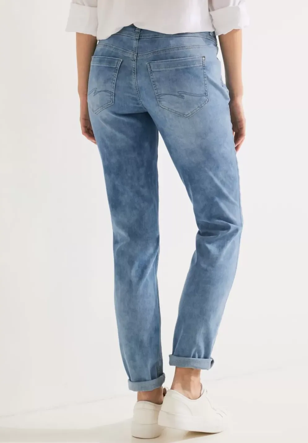Casual Fit Jeans