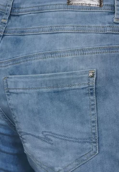 Casual Fit Jeans