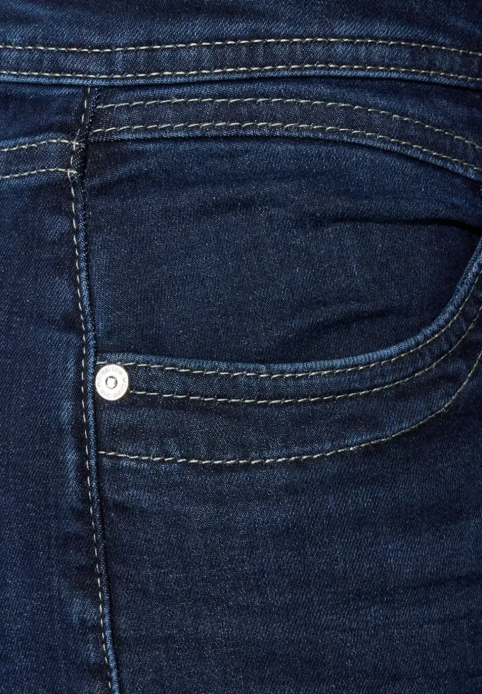 Casual Fit Jeans