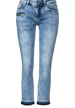 Casual Fit Jeans