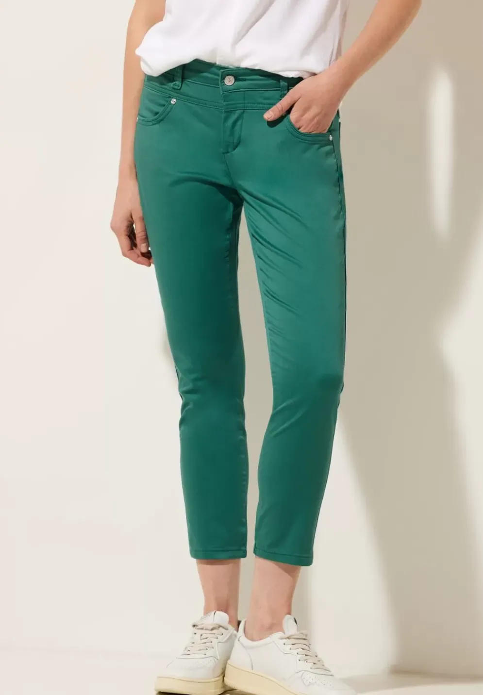 Casual Fit Satinlook Hose