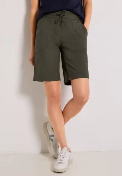 Casual Fit Shorts