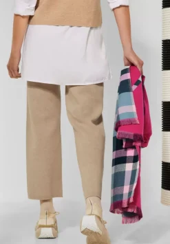 Casual Fit Strickhose