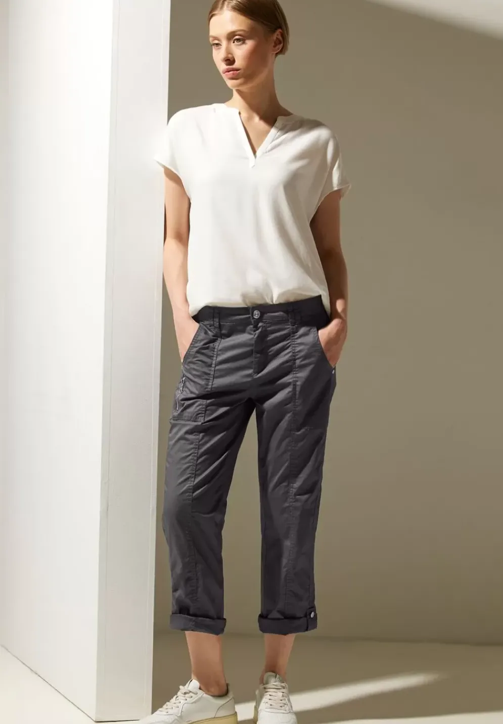 Casual Fit Turn-Up Hose