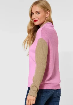 Colorblock Pullover