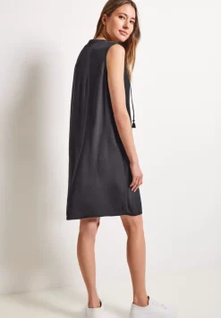 Crepekleid In Unifarbe