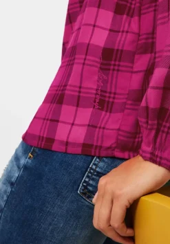 Feminine Karobluse