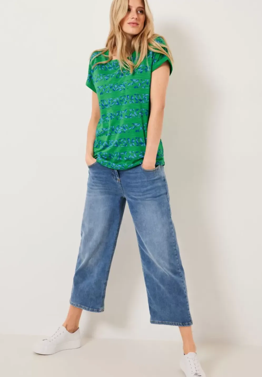 Florales Streifenshirt