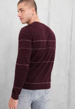 Gestreifter Strickpullover