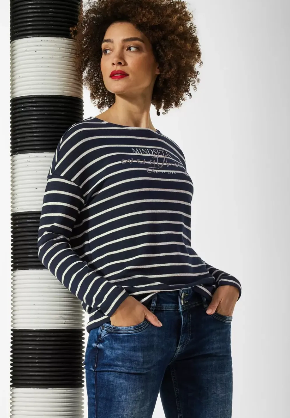 Gestreiftes Langarmshirt