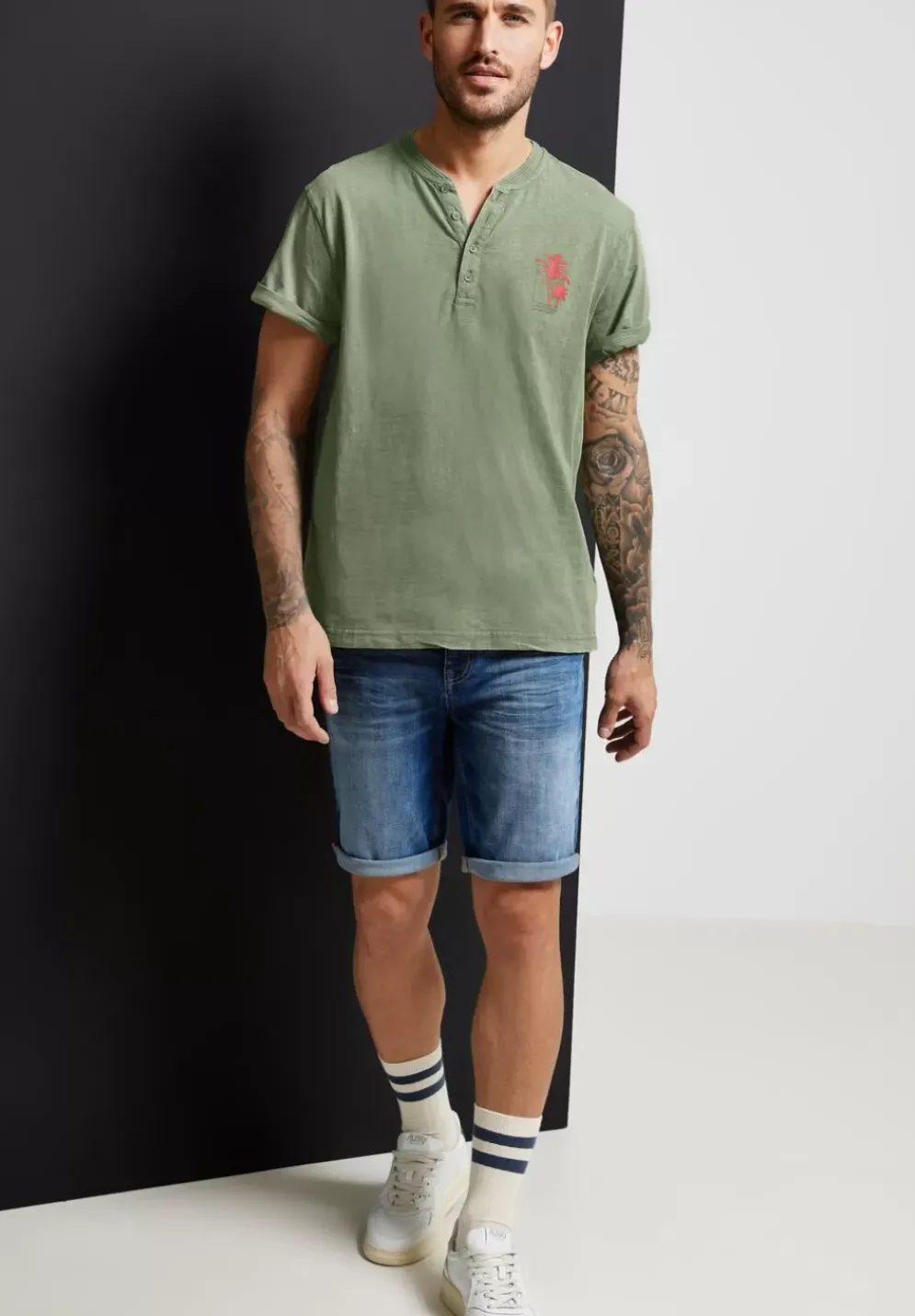 Henleyshirt In Garment Dye