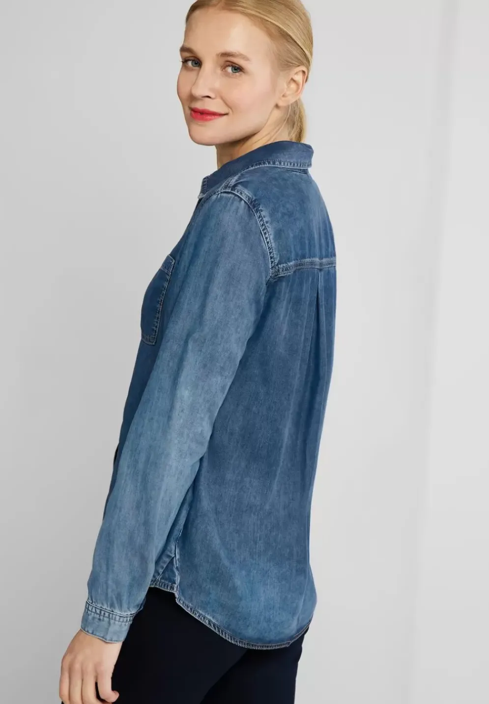 Jeansbluse Mit Brusttasche