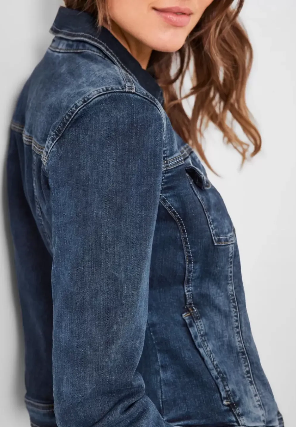 Jeansjacke In Mittelblau