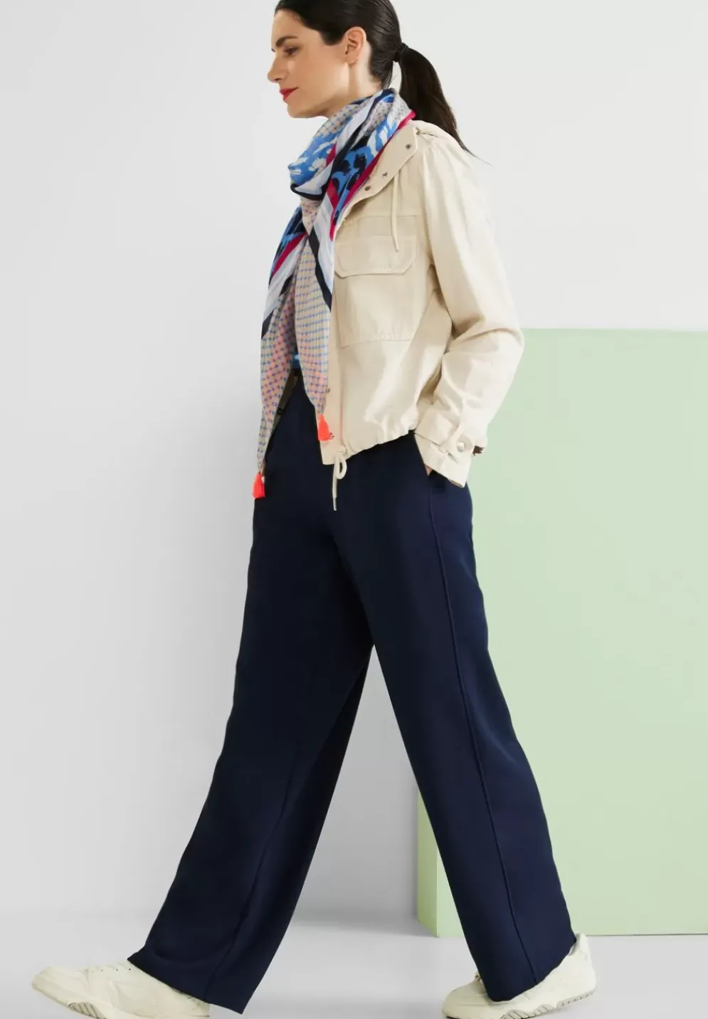 Jeansjacke Mit Kapuze