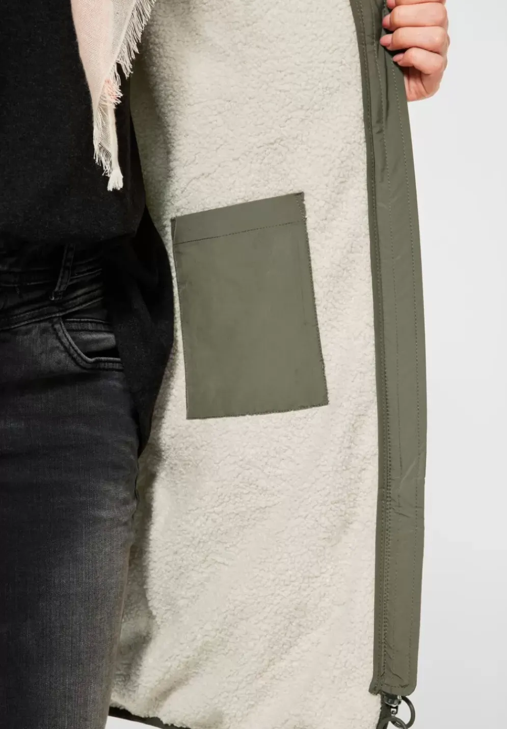 Kapuzenjacke Mit Teddyfutter