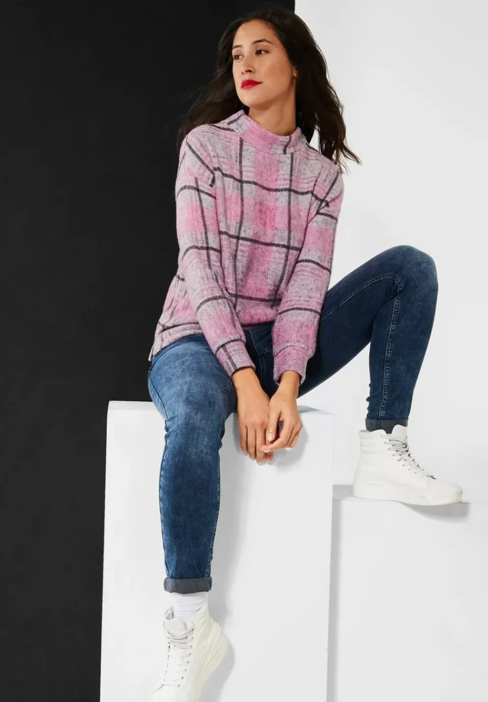 Kariertes Stehkragenshirt