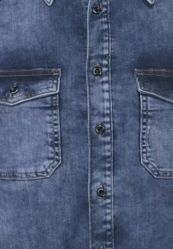Klassisches Jeanshemd