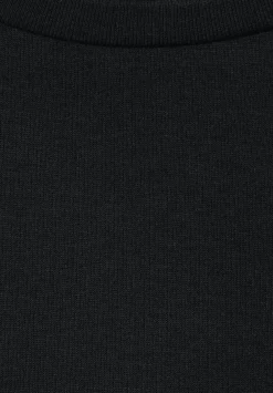 Kleid Im Materialmix