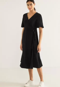 Kleid Im Wrap Style