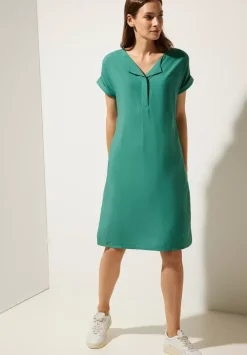 Kleid In Viskose