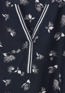 Kleid Mit Minimalprint