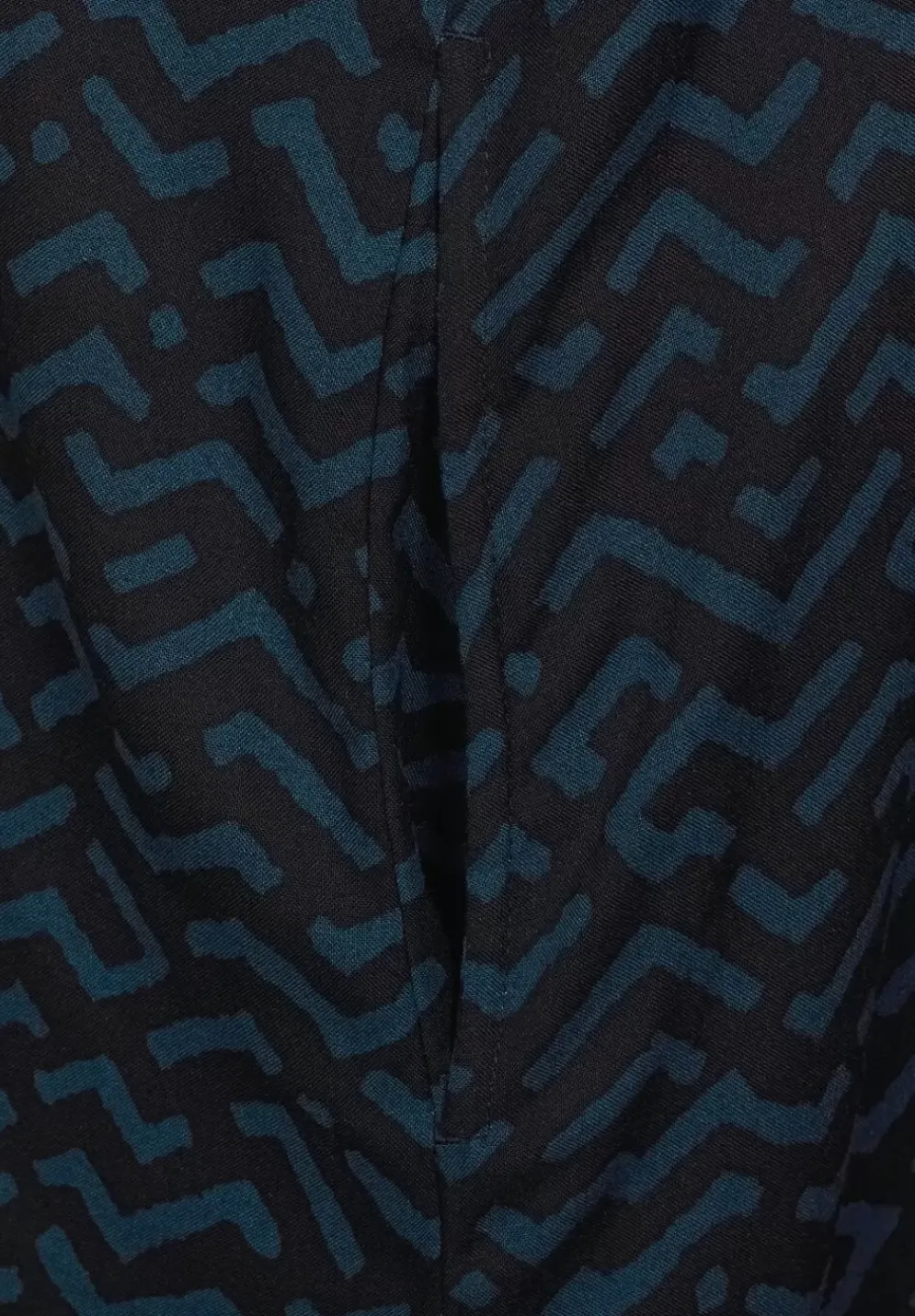 Kleid Mit Zick Zack Muster