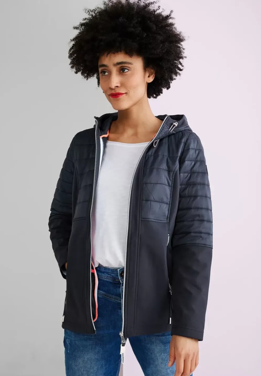 Kurze Softshelljacke