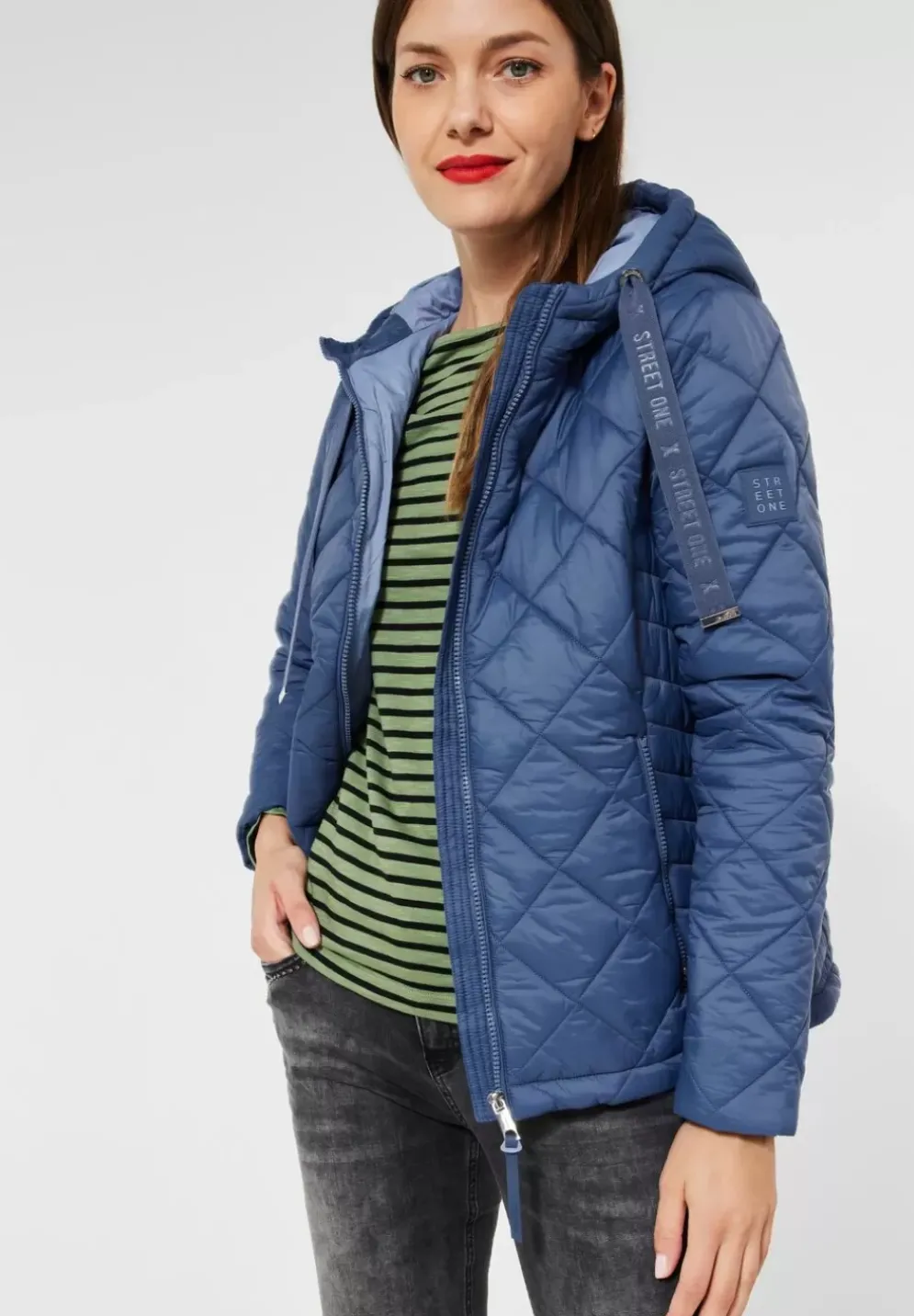 Kurze Steppjacke