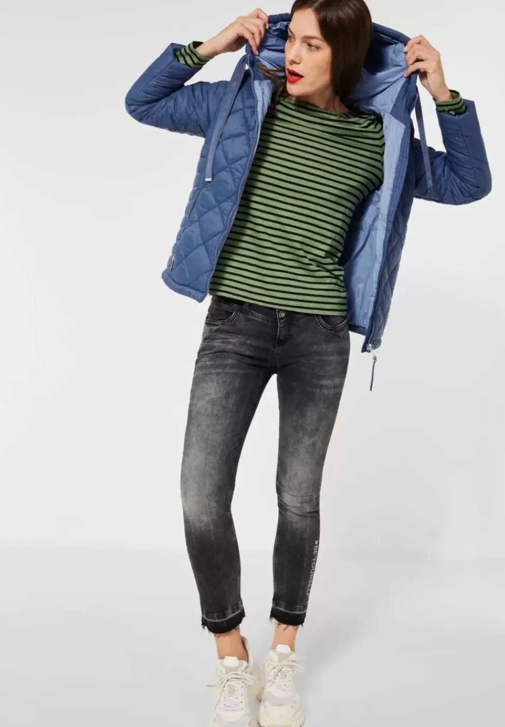 Kurze Steppjacke