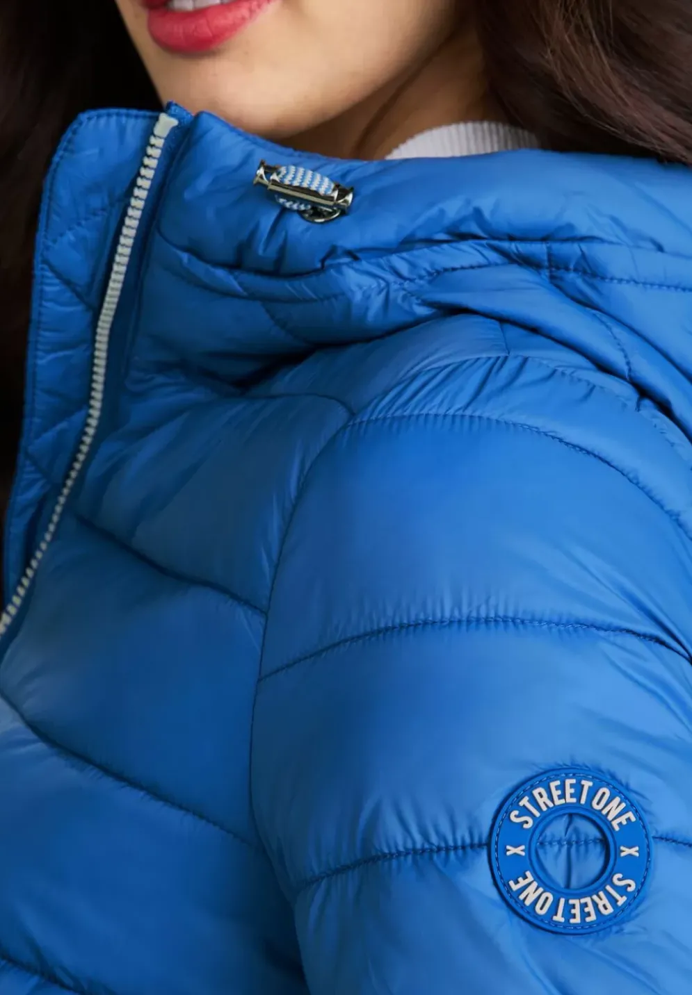 Kurze Steppjacke Mit Zipper