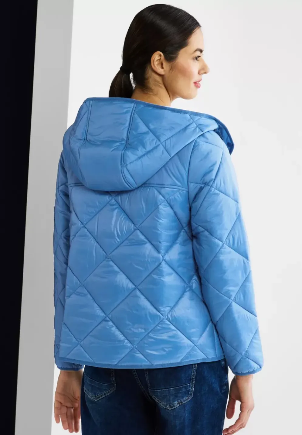 Kurzjacke Mit Steppung