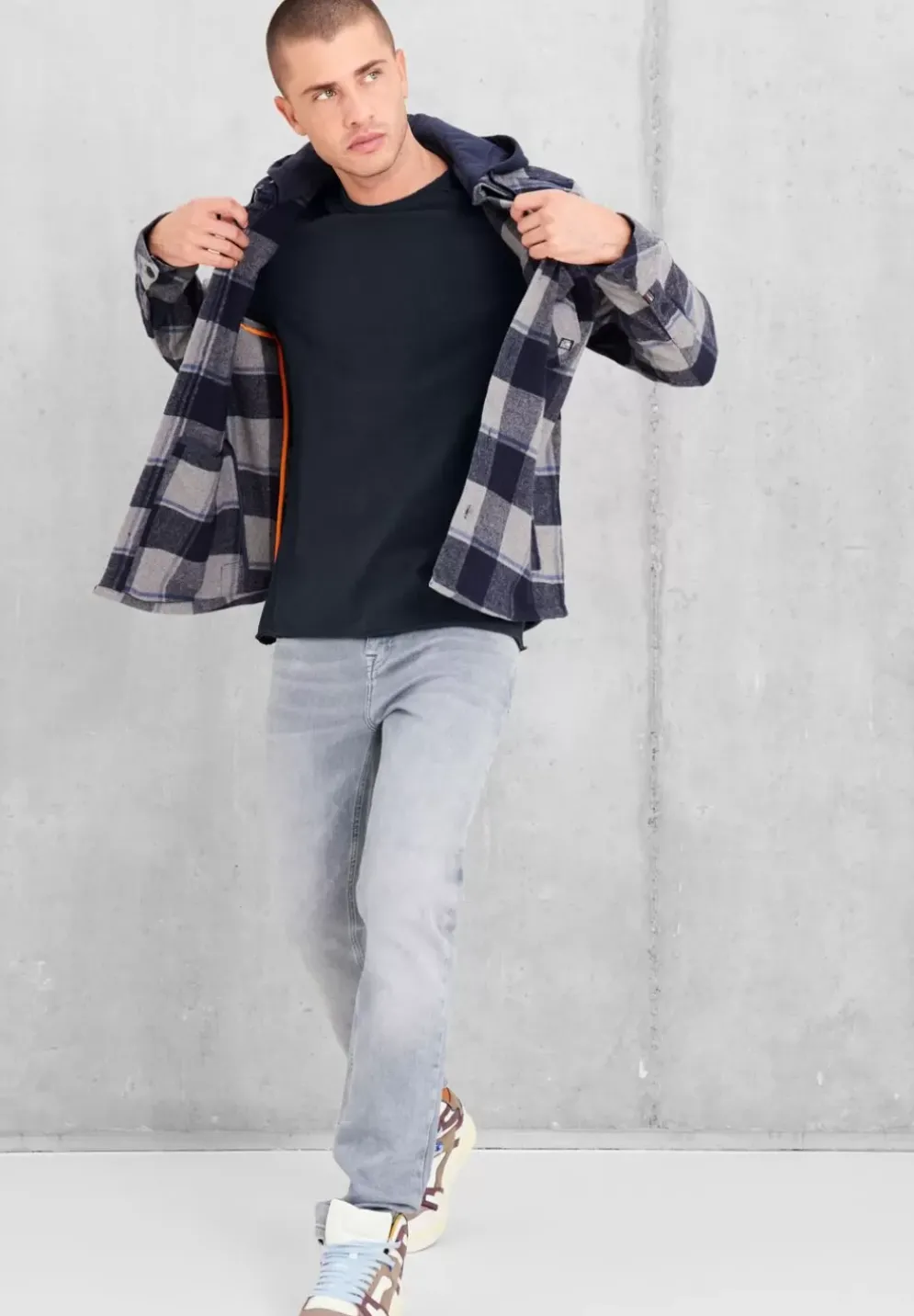 Langarmshirt In Unifarbe
