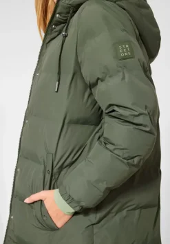 Langer Wintermantel