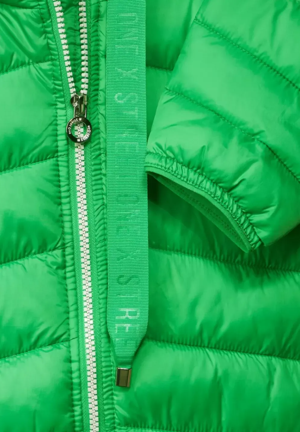 Leichte Jacke Mit Zipper
