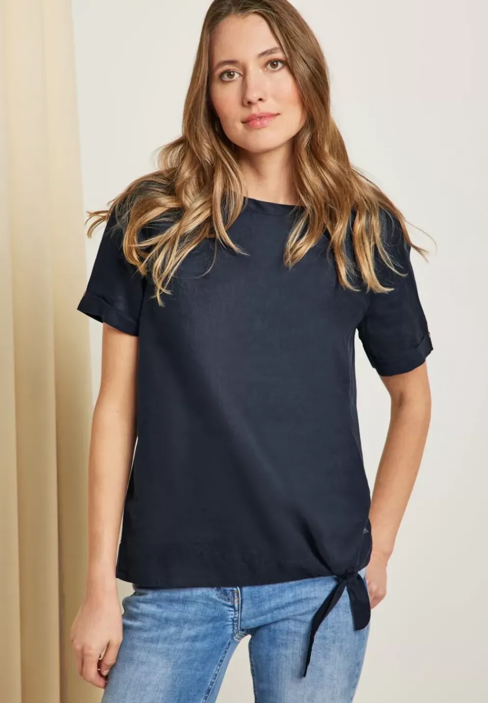Leinenbluse Im Materialmix