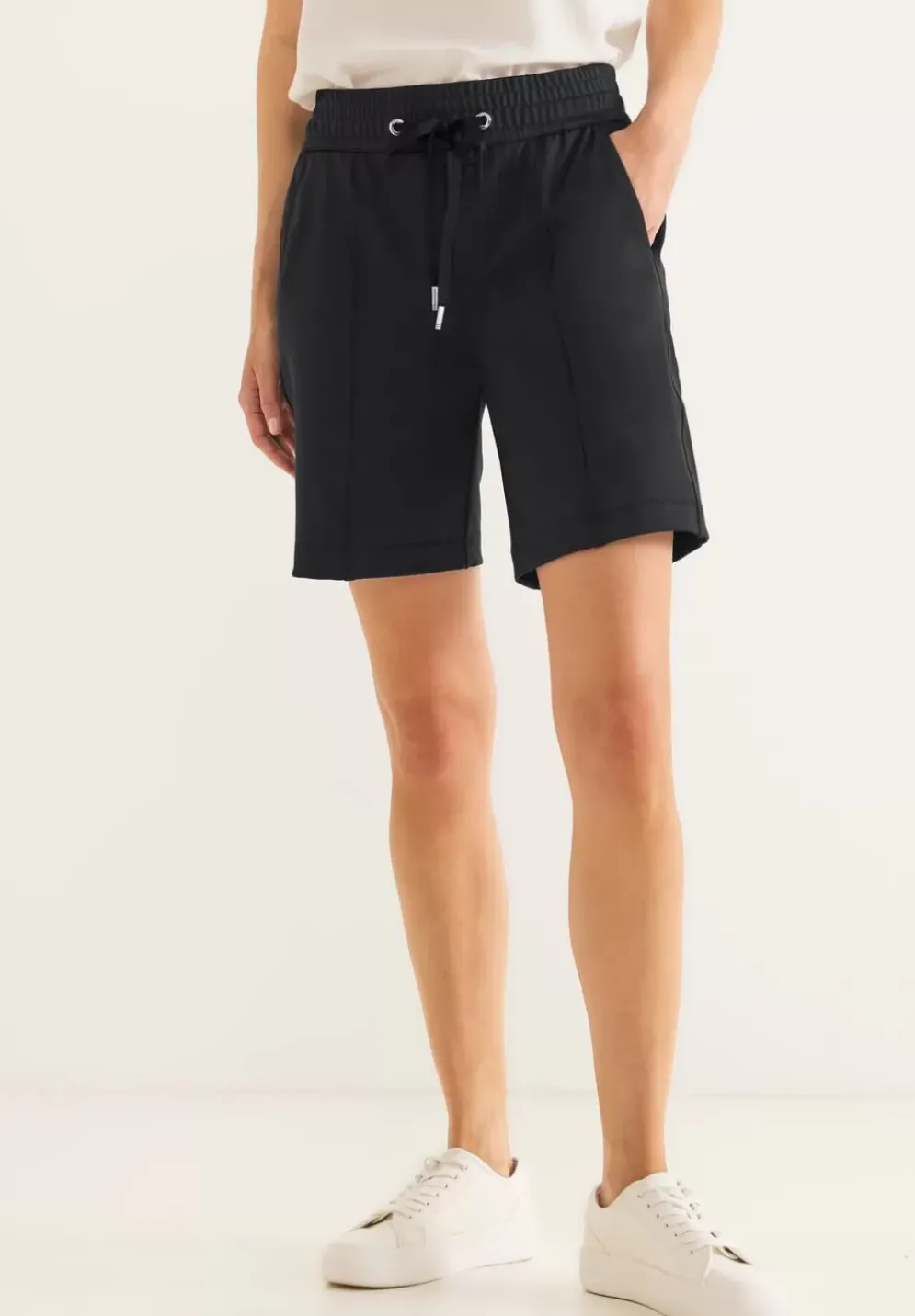 Loose Fit Bermuda