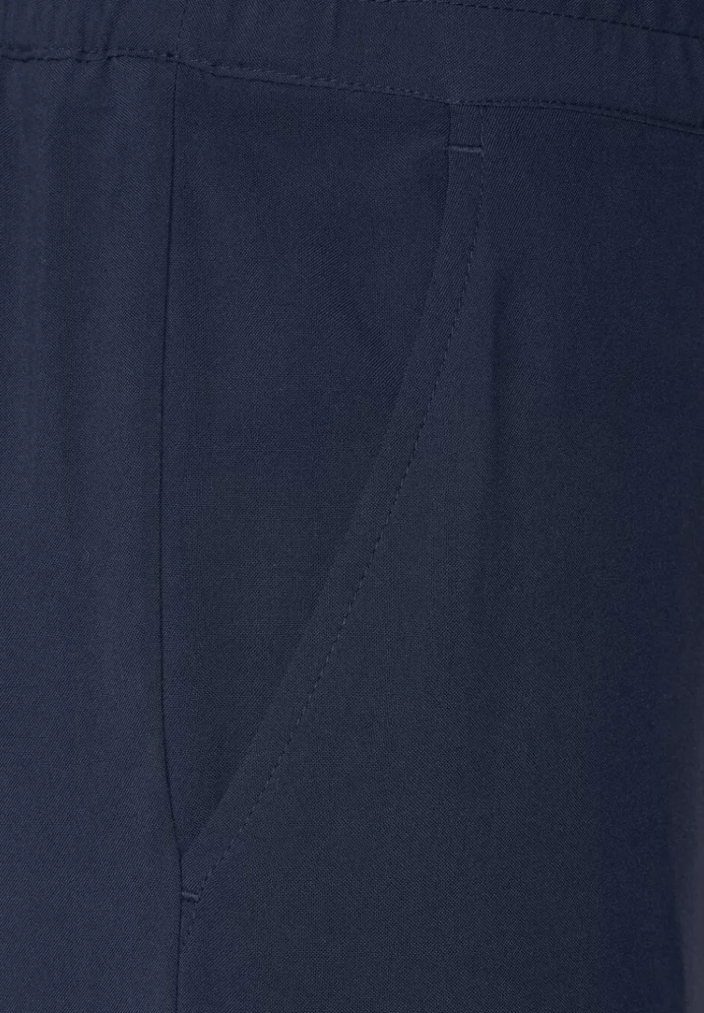 Loose Fit Hose