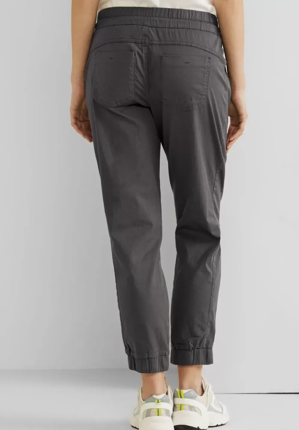 Loose Fit Hose
