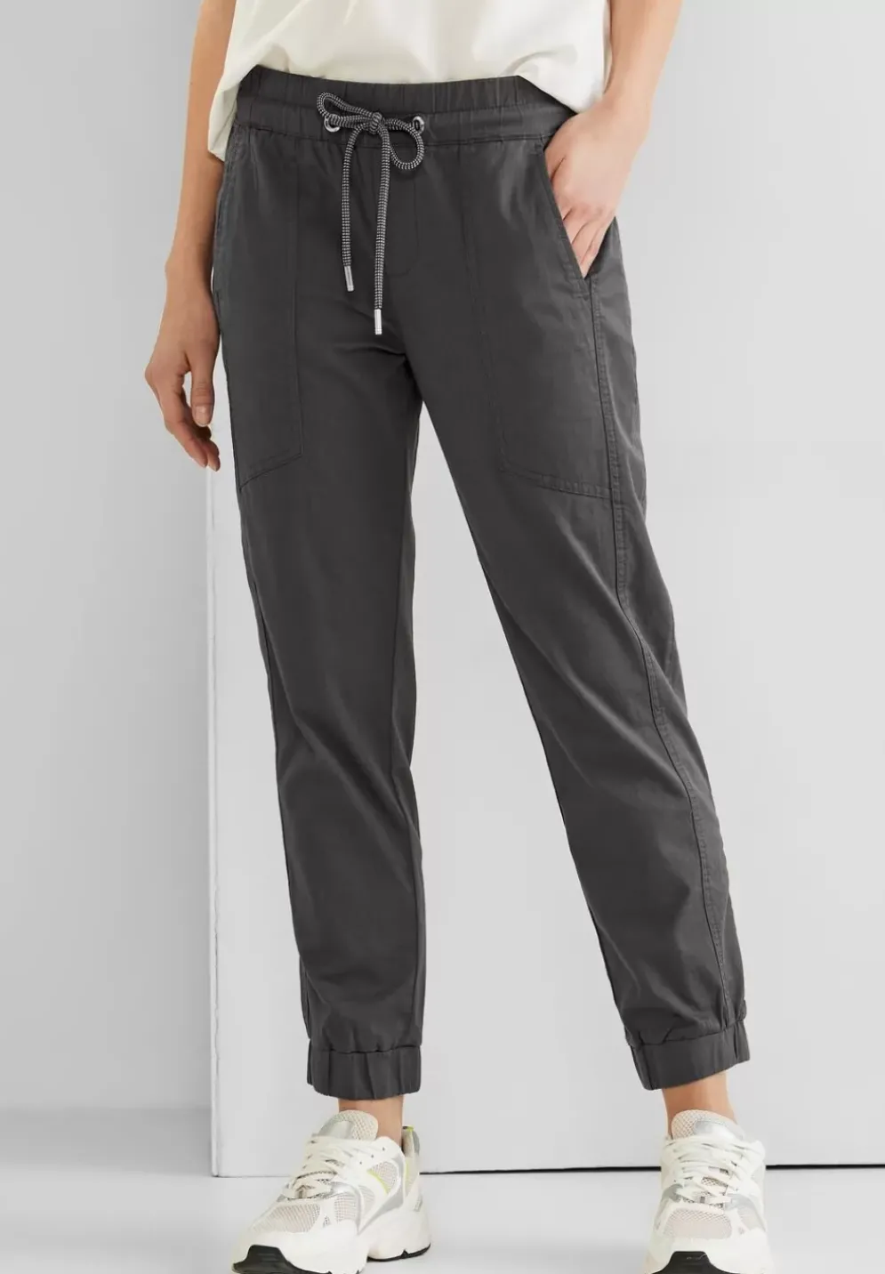 Loose Fit Hose