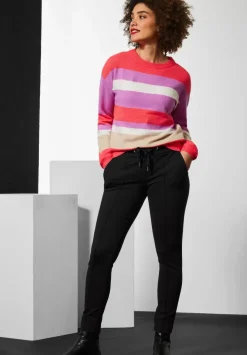Loose Fit Hose