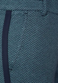 Loose Fit Hose